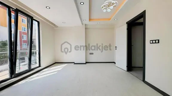 Atatürk Mah. Pazar Pazarında 2+1 Sıfır Ön Cephe Kiralık Daire 2
