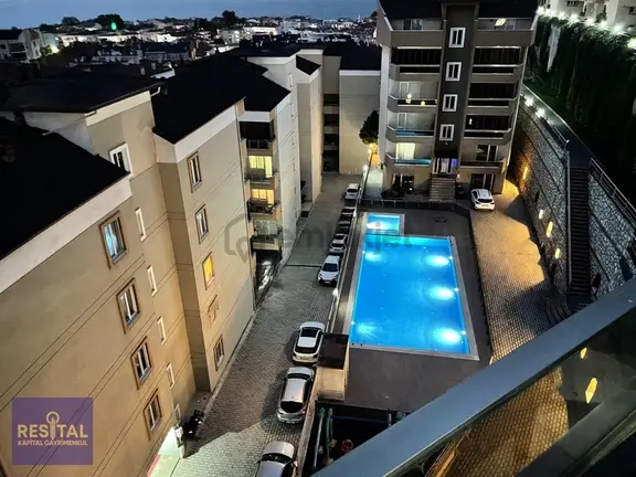 Mudanya Halitpaşada Havuzlu Eşyalı 3+1 Kiralık Daire 1