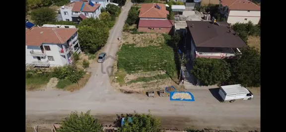 Dilek Çarşıya 200 Mt | 491 M² Değerli Müstakil Arsa 1