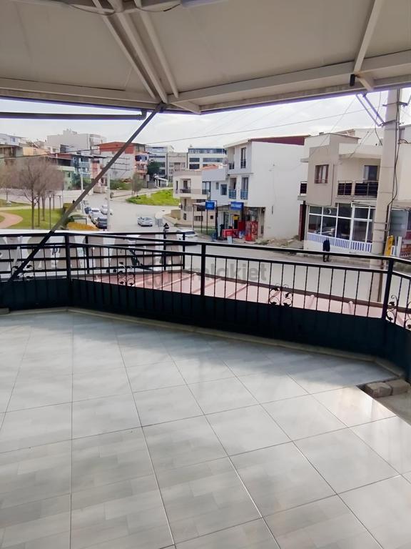 İndi 110.bin !!! İzmir Buca Adatepe 260 Mk,meydan Da Kiralık İş 1