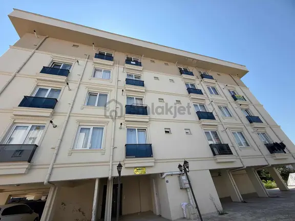 Ordu Cumhuriyet'de Merkezi Konumda Eşyalı 1+1 Kiralık Daire 1