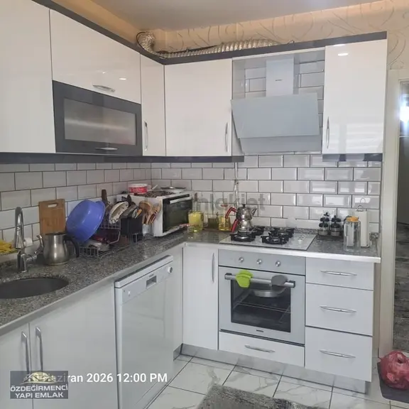 Özdeğirmenci Yapı Emlaktan Satılık 110 M2 2+1 2