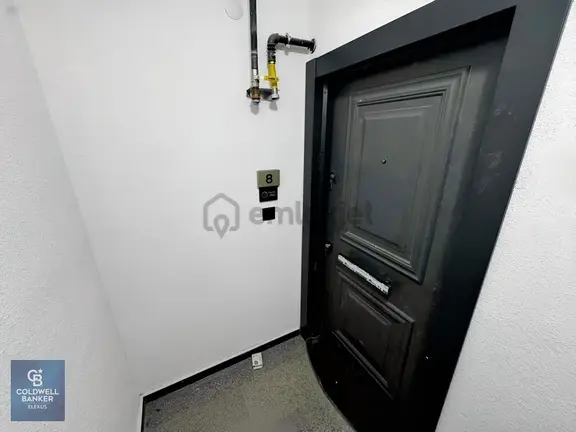 Yazlık'ta 2+1 Satılık Site İçerisinde Çatı Dubleks Daire 1
