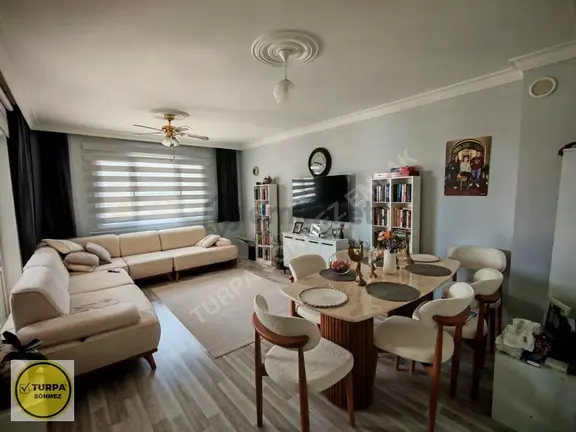 Barbaros Flora Evlerinde Satılık 3+1, Ara Kat, 140m² Ferah Daire 1