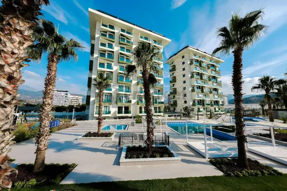 Alanya Demirtaş'ta Sıfır Lüks Site İçerisinde 1+1 Satılık Daire 1