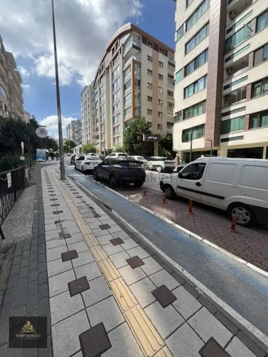 İhsaniye Fsm'ye Yakın Konumda Kiralık Büro&ofis 1