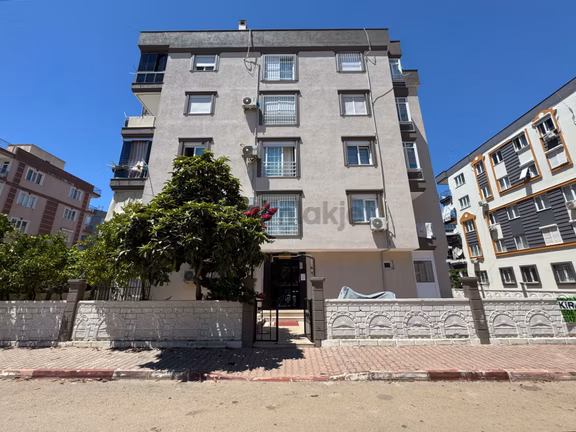 Kızıltoprak Okul Karşısı İçi Yapılı 2+1 Daire 1