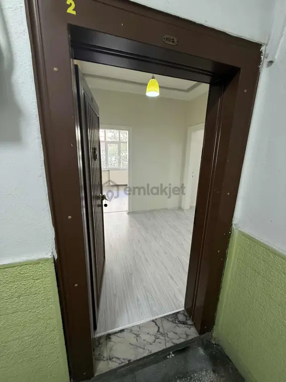 Fetanet Emlaktan Nato Caddesi Üzerinde Kiralık 2+1 Daire 2