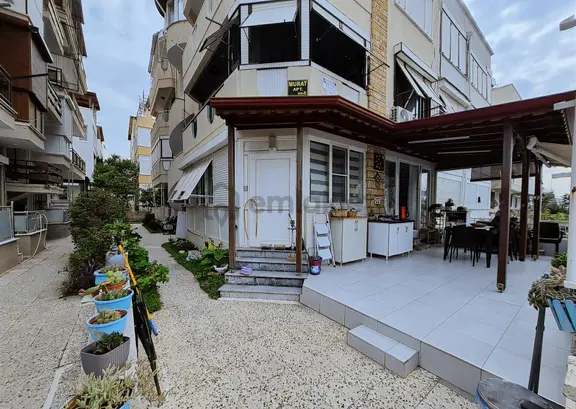 Molva Beyi Emlaktan Yağcılarda Denize 60 Metre 2+1 Daire 1