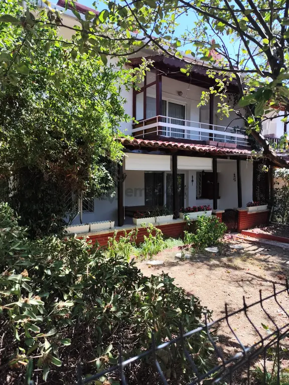 Basınkent 2 Sitesinde Satılık Bahçeli Teraslı Tripleks Villa 2