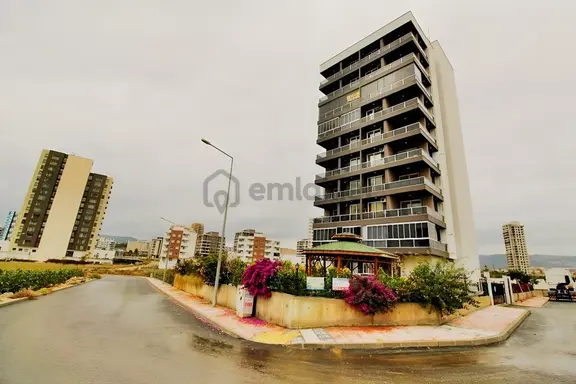 Fa'dan 34.cadde'de Memur Kiracılı Havuzlu Eşyalı Lüks 1+1 Daire 2