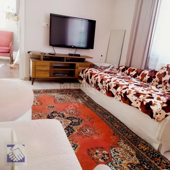 Bağlarda Bahce Kullanımlı Mobilyalı Kiralık 3+1 2
