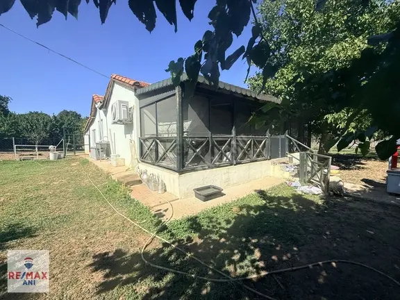 Edirne Keşan Büyükdoğanca 'da 3.200 M² Satılık Çiftlik Evi 2