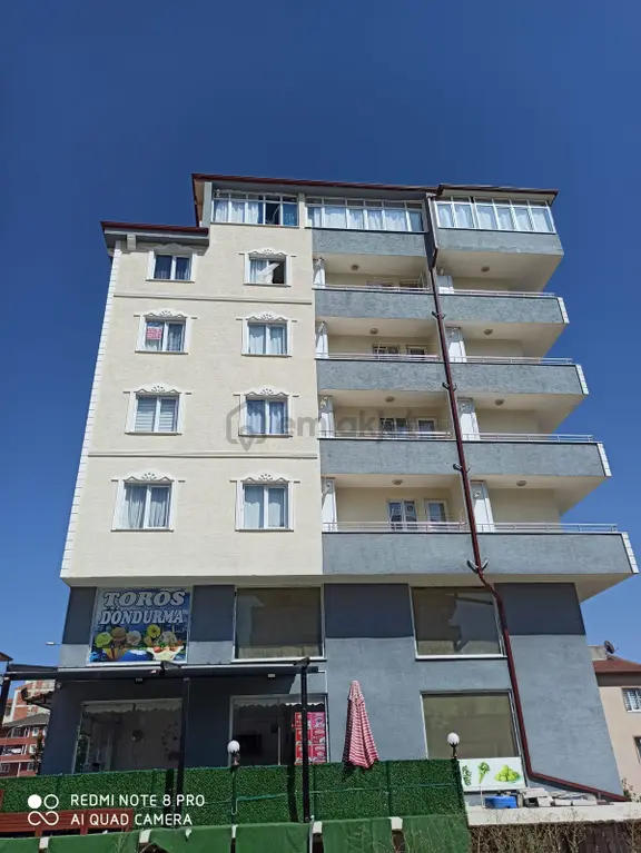 Beyaz Gayrimenkulden Bahçelievler'de Kiralık 1+1 Eşyalı 1