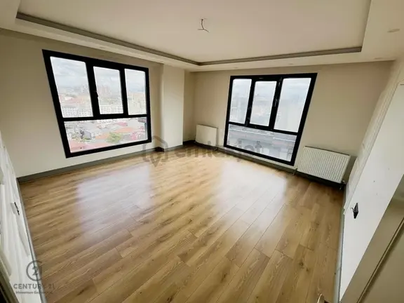 Eyüp Karadolap'ta Rezidans İçerisinde Geniş 2+1 Kiralık Daire 2