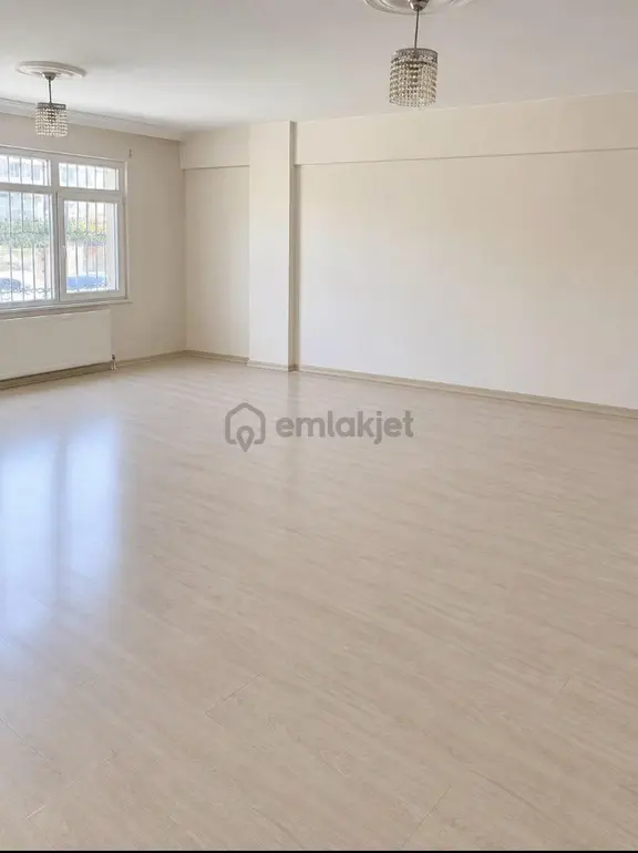Sahibinden Kiralık 3+1 Daire – Merkezi Konumda, Ulaşımı Kolay, Yokuşsuz 2
