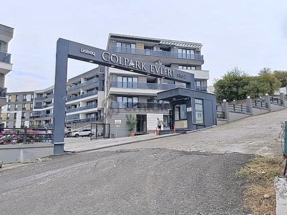 Çiftçi Emlak'tan Beşköprü Gölpark2 Sitesi Ara Kat Önü Açık Kiralık 1