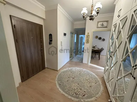 Yeşil Vadi Sitesi Satılık Doğa Manzaralı Ferah Daire 2