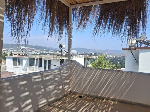 Bodrum Bitez Yalı Sitesi Kiralık Deniz Manzaralı Villa 1