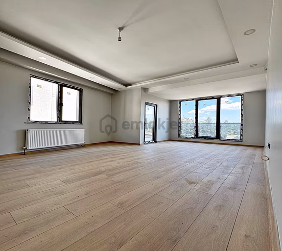 Cadde Üzeri Merkezi Sıfır Balkonlu 3+1 Satılık Daire 1