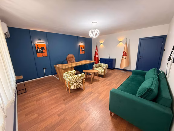 Turan Mah De Cadde Üzeri Full Eşyalı Lüx Kiralık Ofis 1