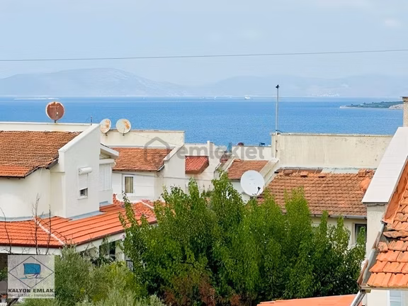 Kalyon'dan Çeşme Yalı'da Denize Sıfır Sitede Satılık Villa 2