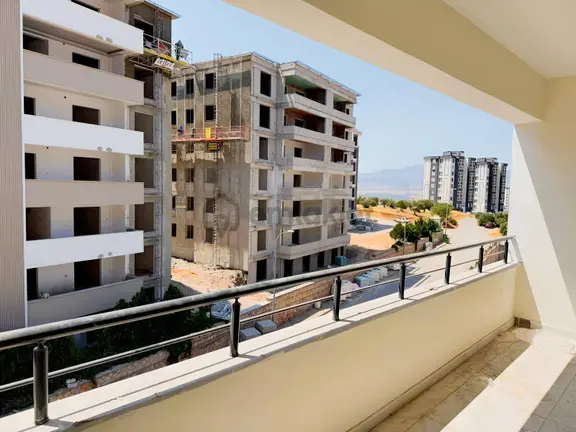 Fiyat Düştü Yerinde Dönüşüm Acil Satılık Geniş 3+1 2