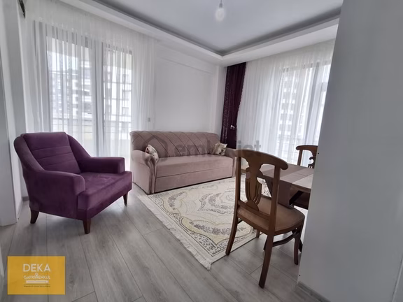 Deka Gayrimenkul'den Yenimahalle'de Bulvara 100 Metre Eşyalı 1+1 1