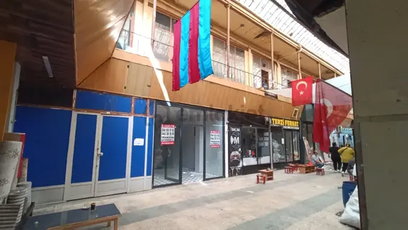 Trabzon Çarşı Mh Pasaj İçi İçi Yapılı Kiralık Dükkan 1