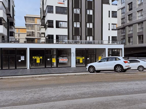 Kayapa Da 500 M2 Kiralık İşyeri 1