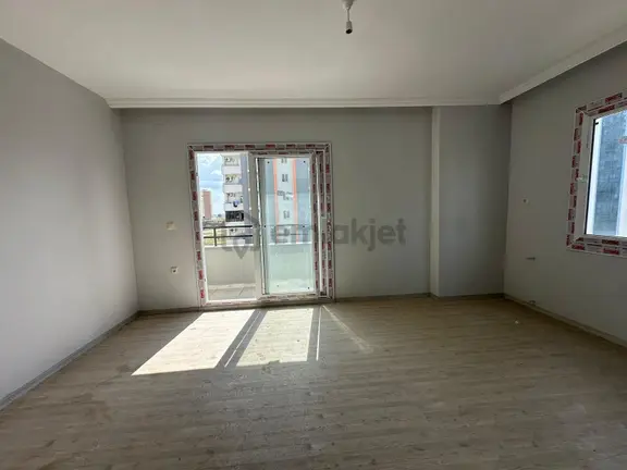 Sarıçam Çarkıpare'de Kiralık 3+1 Şehir Manzaralı Daire 1