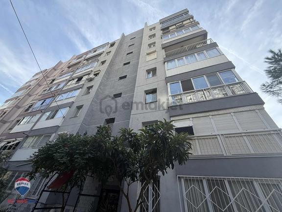 Remax Best Ofisinden Satılık Önü Açık Tadilatlı Daire 1