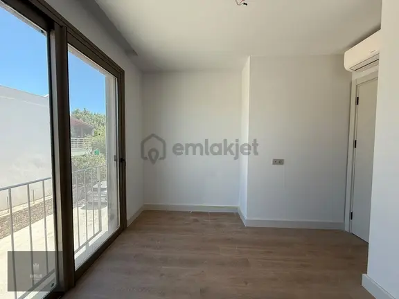 Gündoğan Merkezde Eşyasız, Deniz Yakını 2+1 Kiralık Daire 2