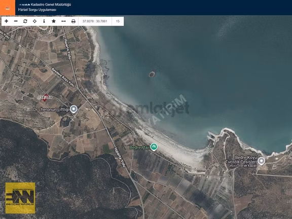 Isparta Eğirdir Beydere Bedre Plajı Yakını Göl Manzaralı Arazi 2
