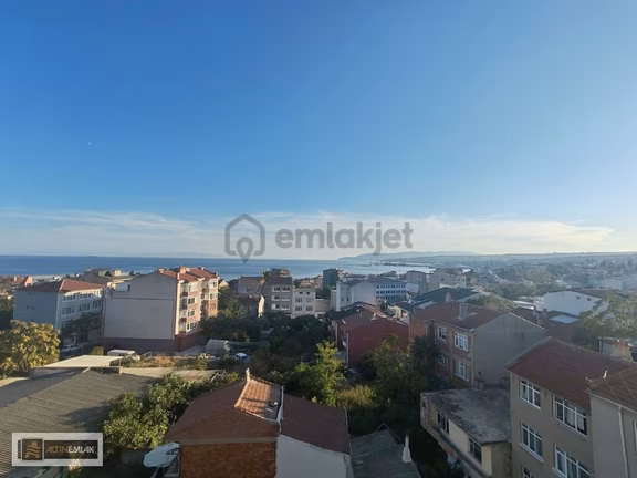 Süleymanpaşa Çiftlikönü Mah.de Merkezi Konumda Kiralık 2+1 Daire 1