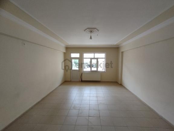 Alihan G.m.den Rüstempaşa Mah.de Ara Kat 3+1 Kiralık Daire 1
