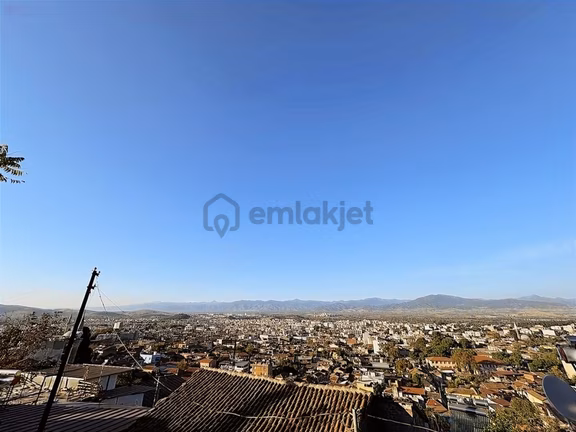 Pek Emlaktan Eşsiz Tire Manzaralı 342 M2 Satılık Müstakil Ev 2