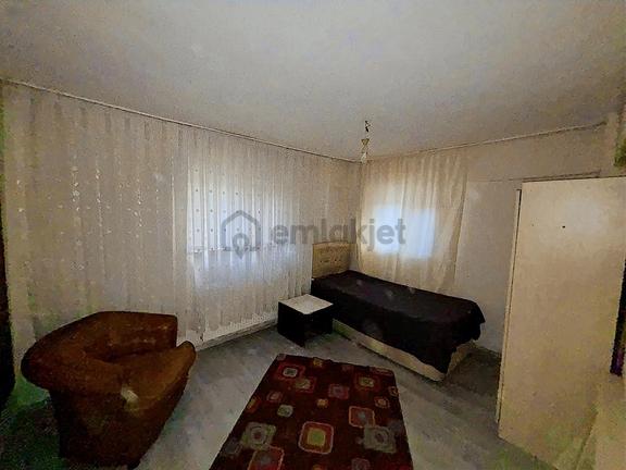 Muhittinde Bekara Uygun Eşyalı 2+1 Yarı Bodrum Kat Daire 1