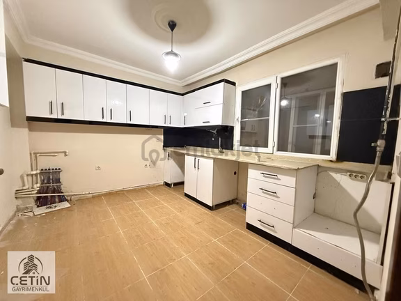 Çetin Gayrimenkulden Piri Reiste Kiralık 3+1 Daire 1
