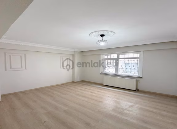 Marmara Park Avm Arkası Metrobüse Yürüme Mesafesinde 4+2 Dublex 1