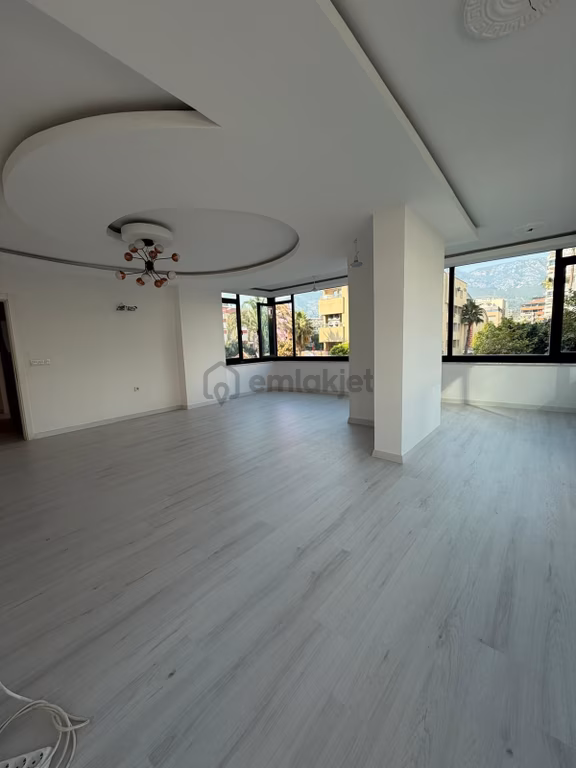 Mahmutlar Mahallesi Pişkin Sitesi – 2+1 Boş Kiralık Daire / İş Yeri 1