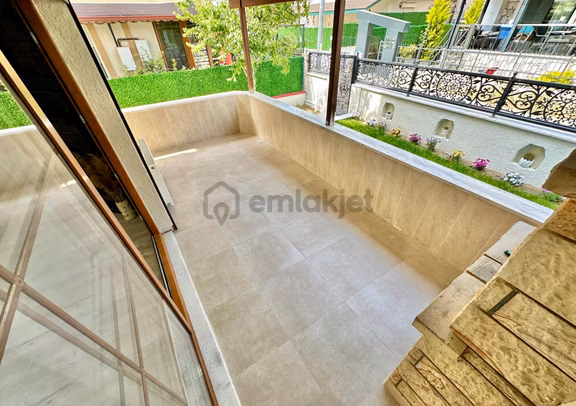 ꧁ay Emlaktan꧂akçay'da Askeri Kamp Yakını Denize 50 Mt Şömineli Satılık 3+1 Müstakil Villa 2