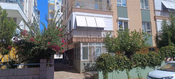Bayındırda 3+1 1.kat 135m2 1