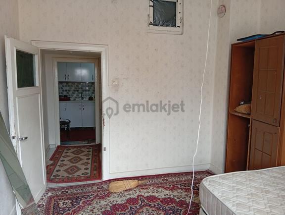 Hastane Caddesinde Satlık Daire 2