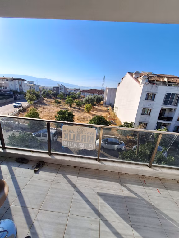 Nazilli İsabeyli De Kiralık Ön Cephe Balkonlu 1+1 2