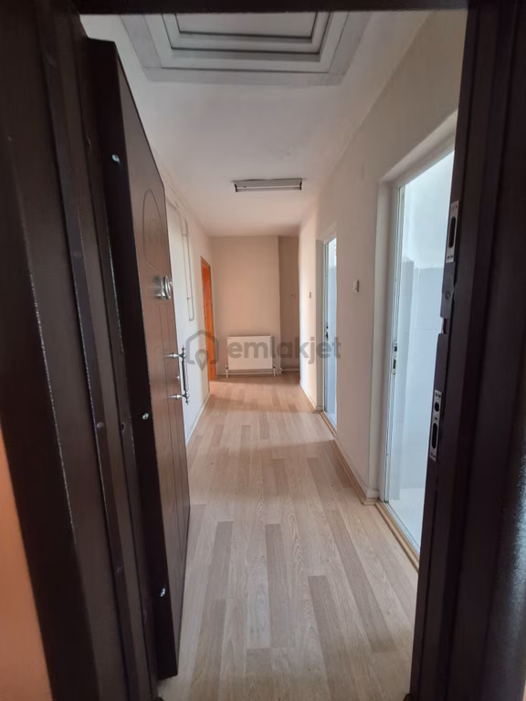Kiralık 3+1 Daire Suluova Pazar Mahallesi 2