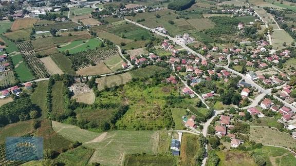 Batakköy'de Anayola Yakın 926 M² İmarlı Satılık Arsa 2