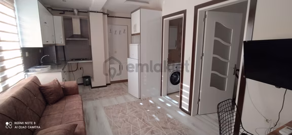 Ender Uysal Gayrimenkulden Mehmetçikte 1+1 Klimalı Balkonlu Geniş Lüx Apart... 1