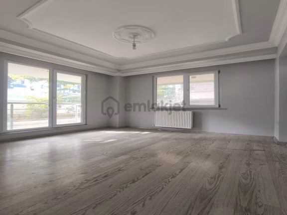 Beylikdüzü'nde Merkezi Konumda Ön Cephe Masrafsız 2+1 Daire 1