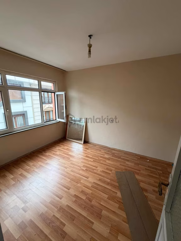 Gültepe Mahallesi 3 + 1 Kiralık Daire 1
